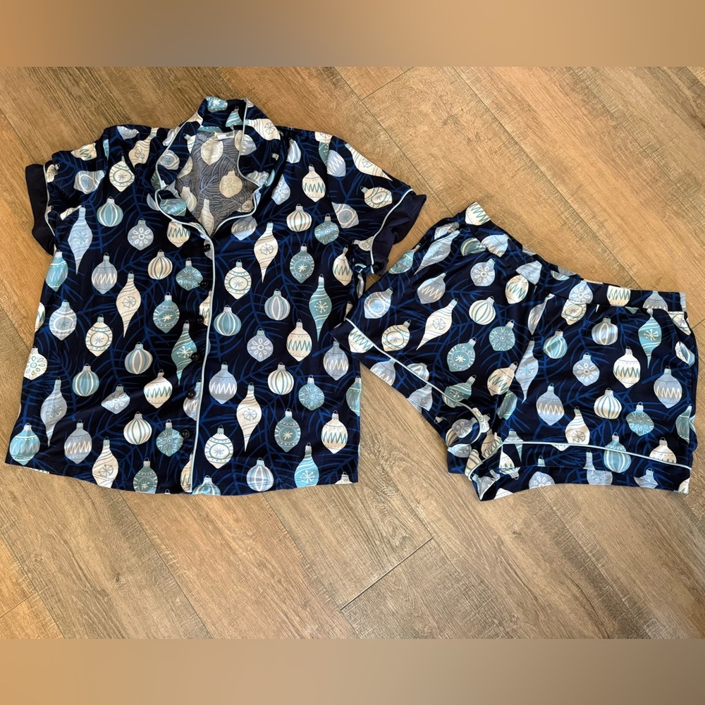 LuLaRoe Blue and White Ornament Pajama Set
